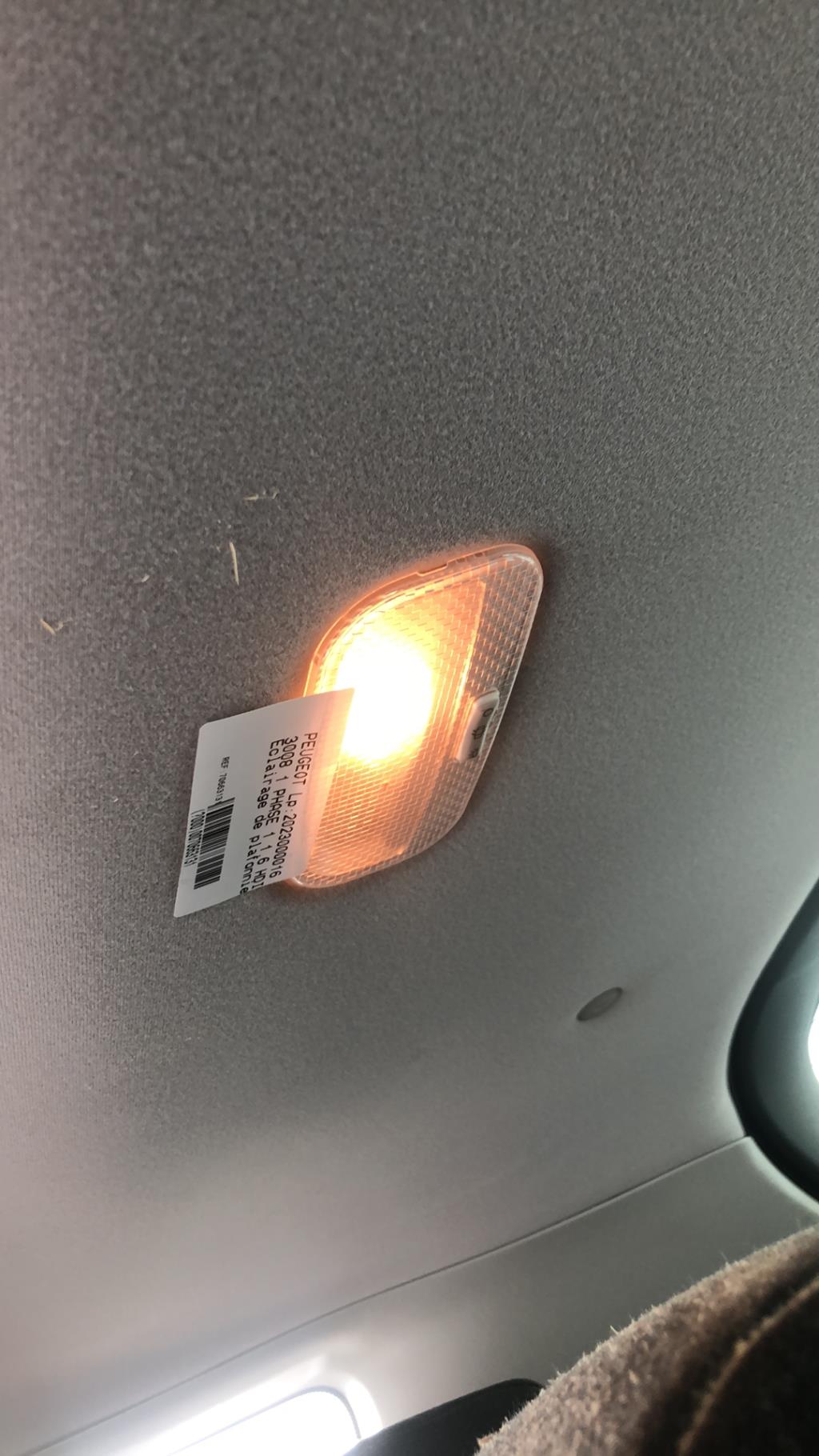 Luce di cortesia PEUGEOT 3008 1 PHASE 1 Diésel - 1