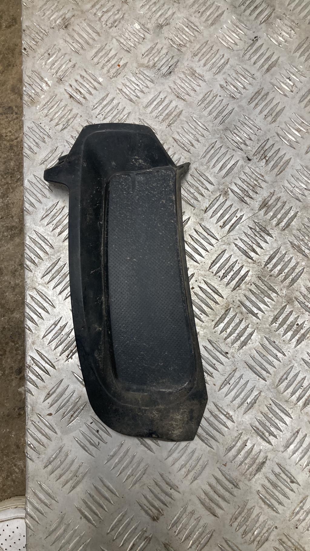 Modanatura paraurti anteriore PEUGEOT 4007 Diésel - 1