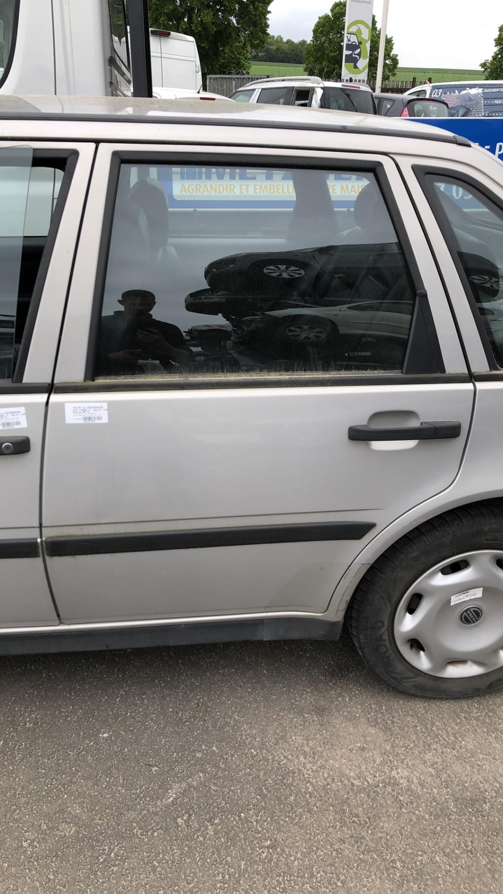 Portiera posteriore sinistra VOLVO 440 PHASE 2  - 1