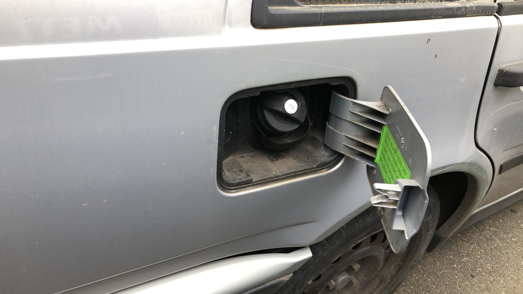 Trappe d'essence VOLVO 440 PHASE 2  - 1