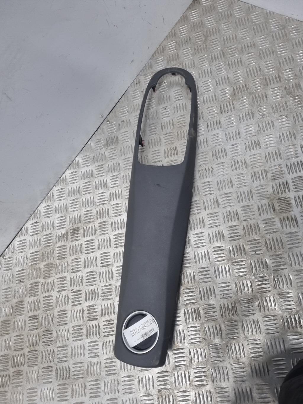 Bocchetta aerazione cruscotto anteriore destra TOYOTA YARIS 3 PHASE 1 Diésel - 1