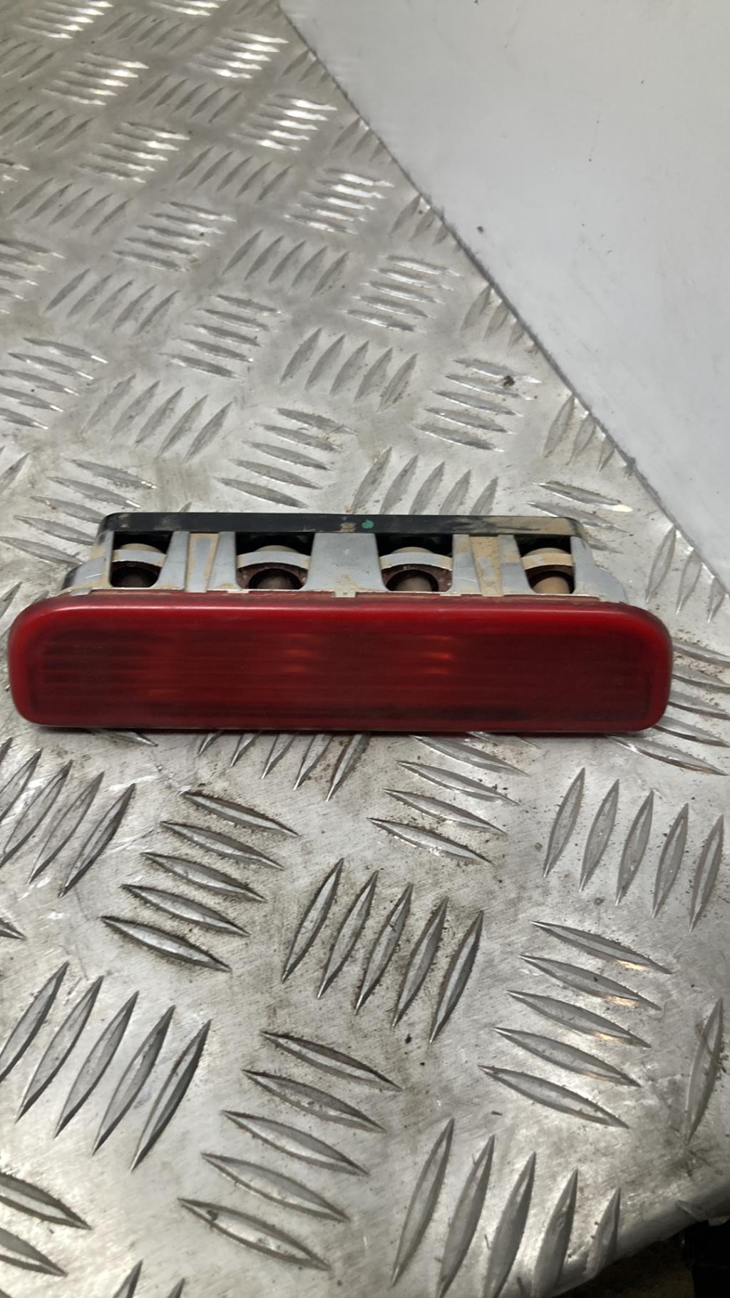 Feu arriere stop central CITROEN NEMO Diesel - 1