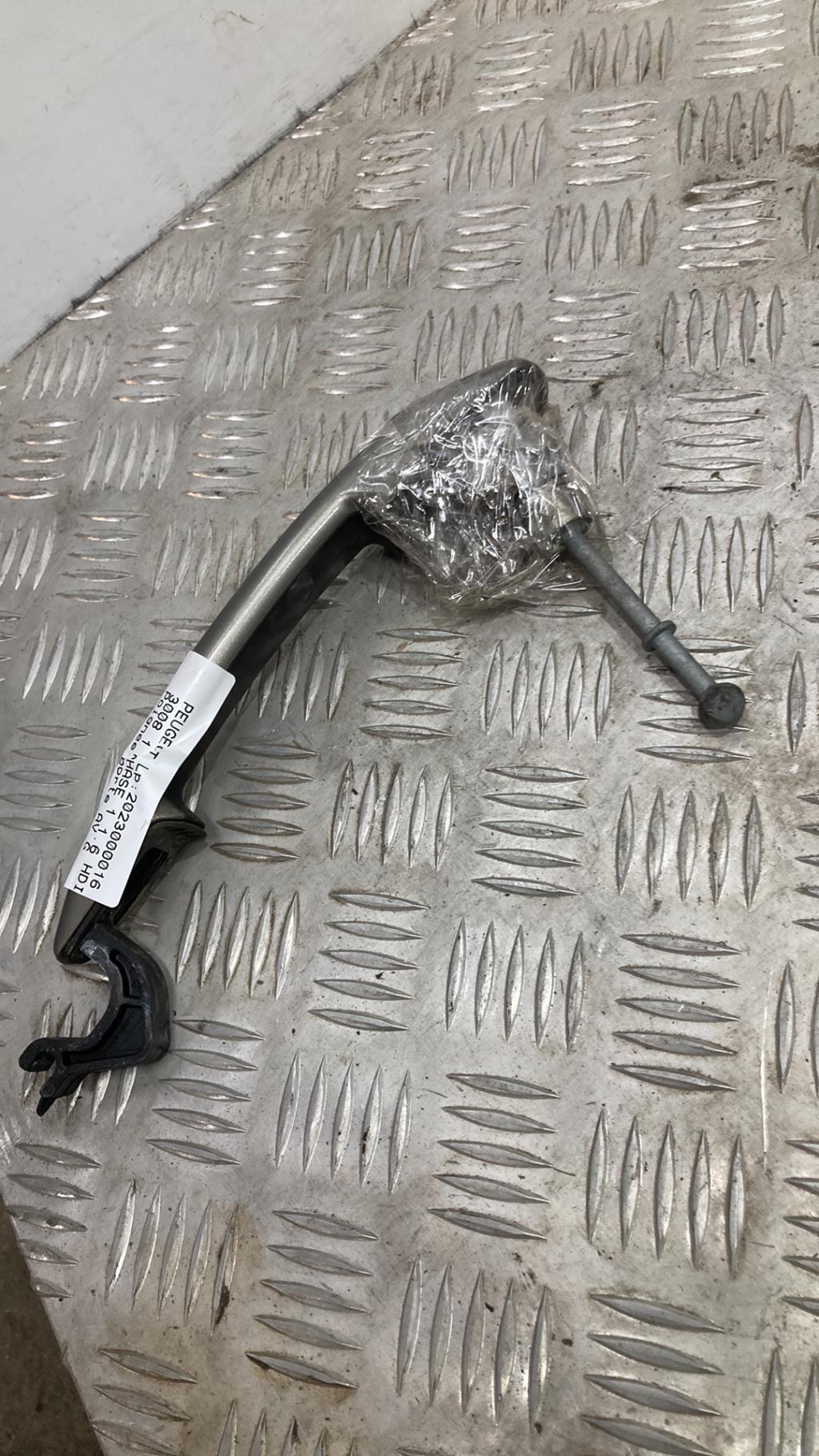 Maniglia portiera anteriore sinistra PEUGEOT 3008 1 PHASE 1 Diésel - 1