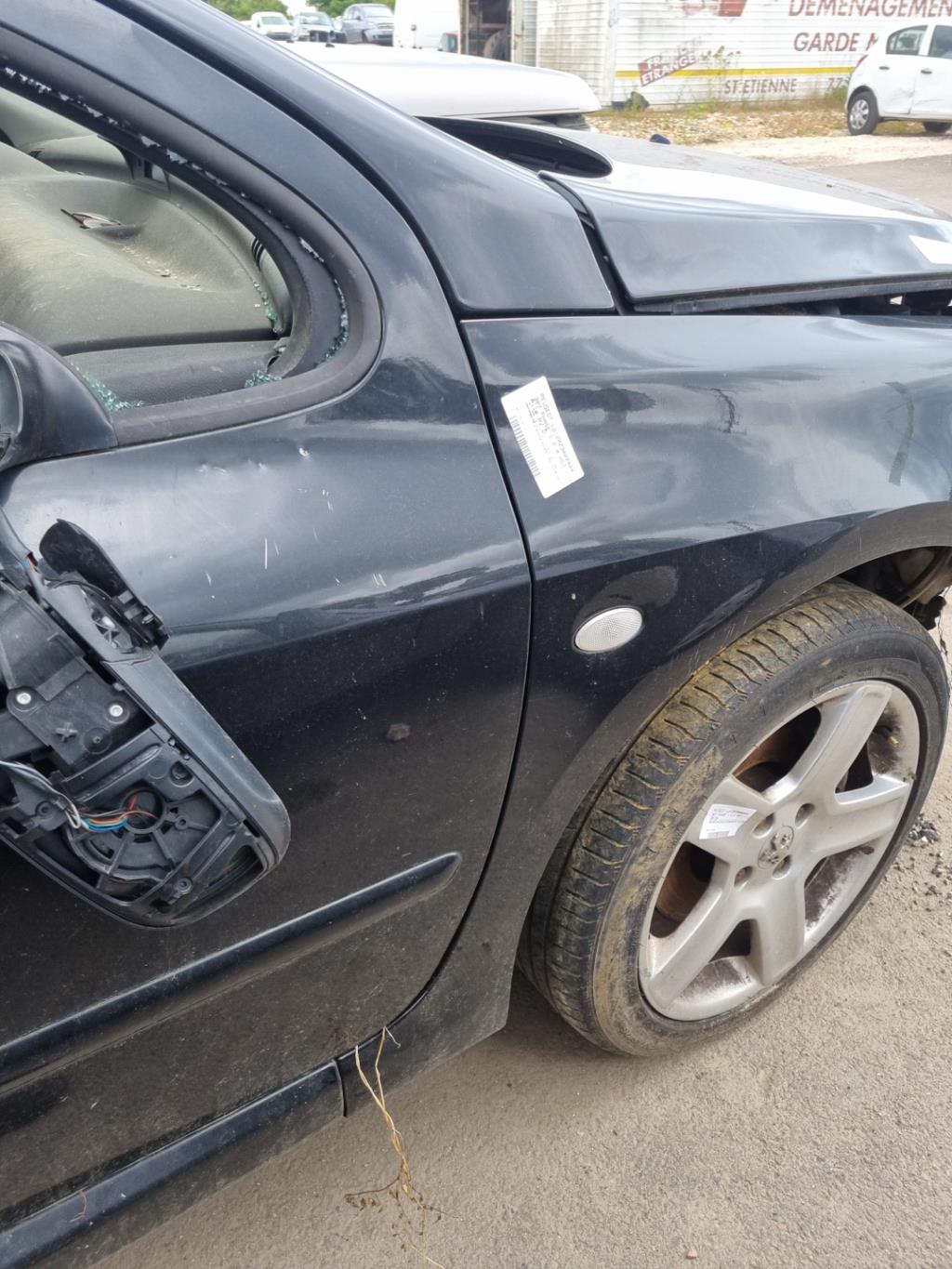 Parafango anteriore destro PEUGEOT 307 PHASE 1 Diésel - 1