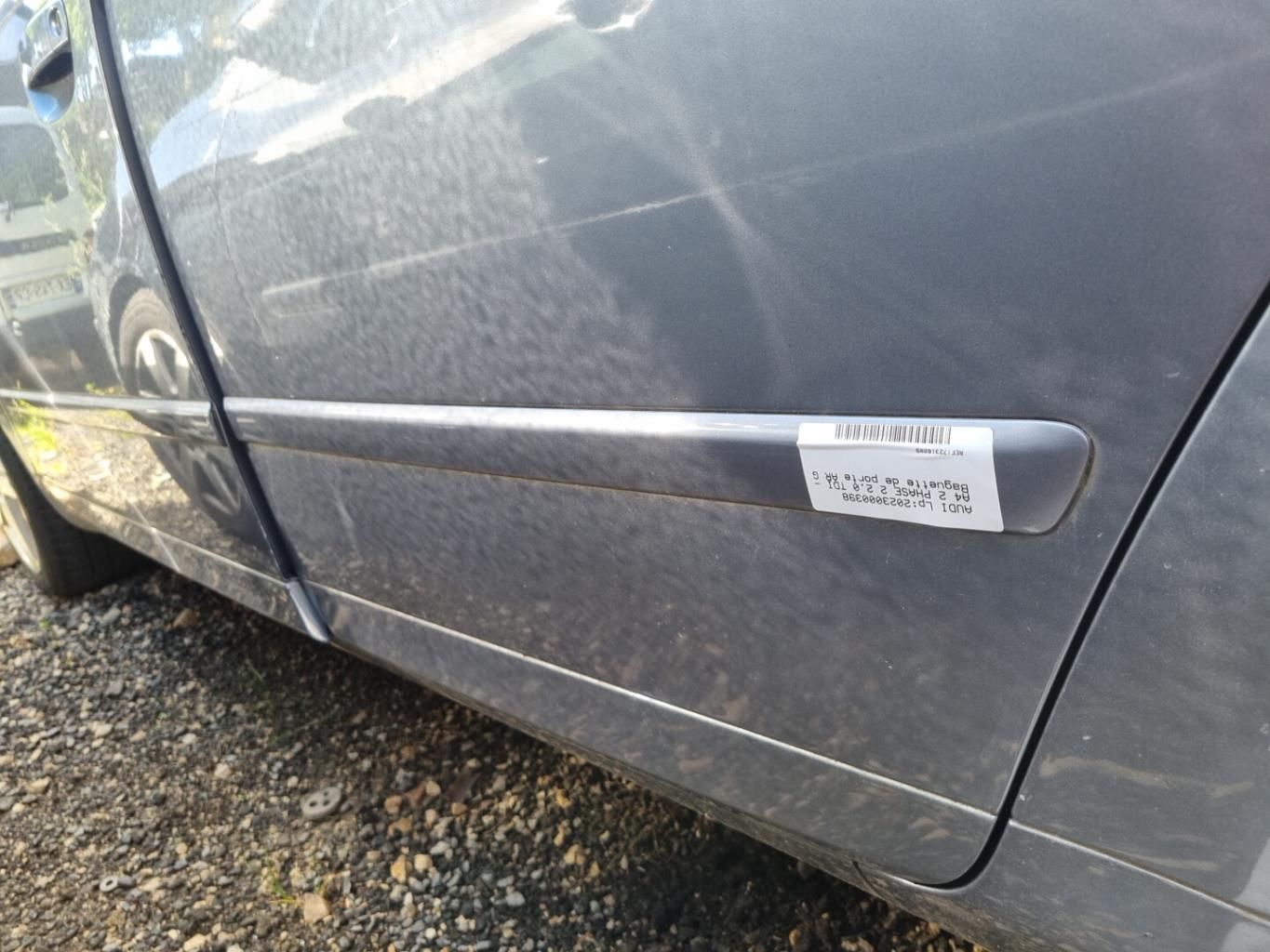 Modanatura portiera posteriore sinistra  AUDI A4 2 PHASE 2 Diésel - 1