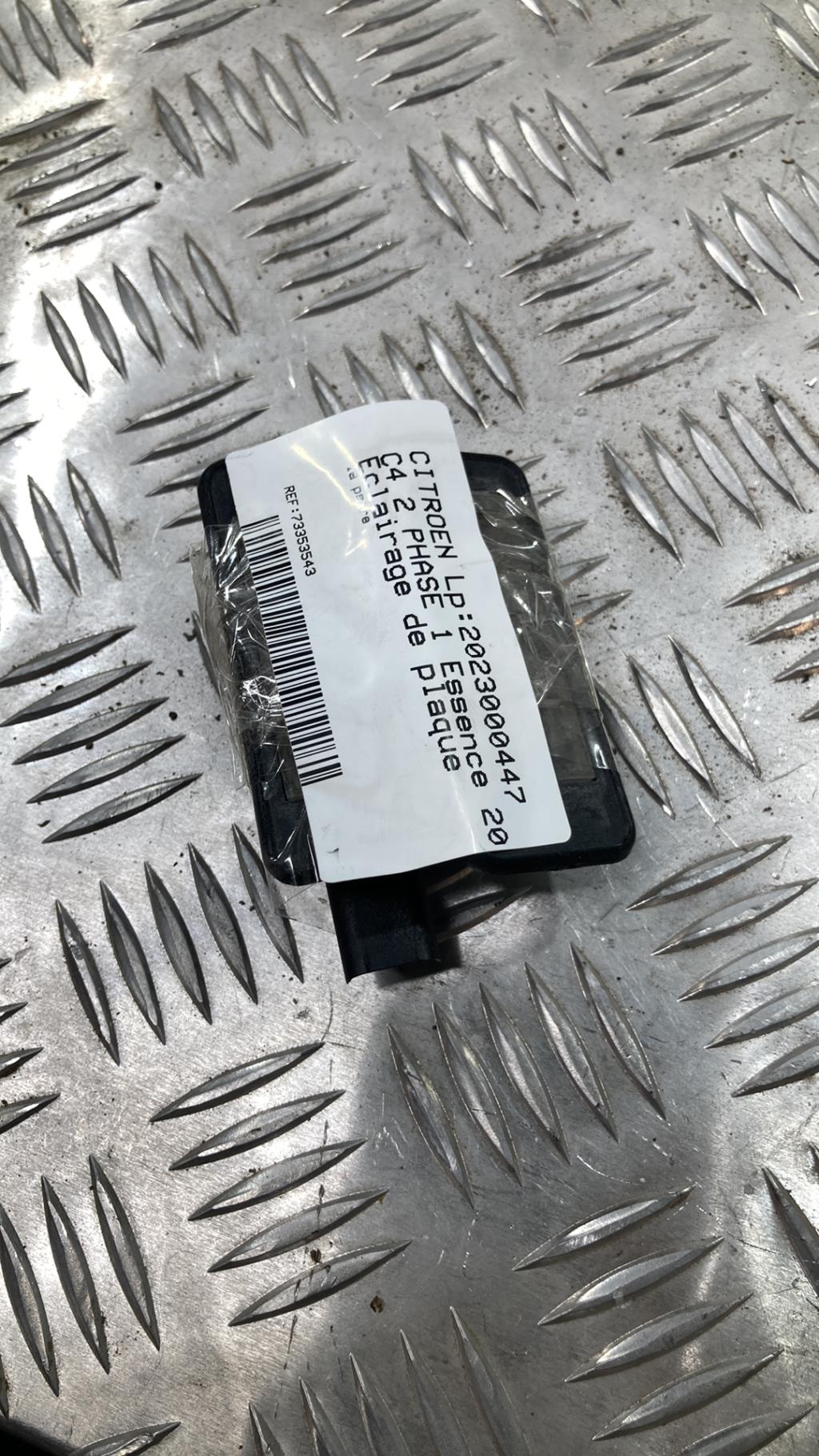 Eclairage de plaque CITROEN C4 2 PHASE 1  - 1