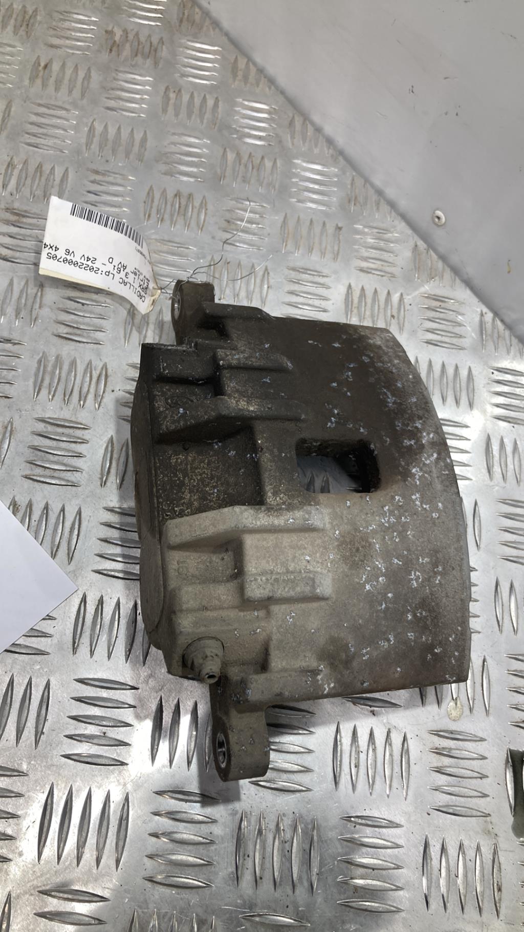 Pinza freni anteriore destra CADILLAC SRX 1 Gasolina - 1