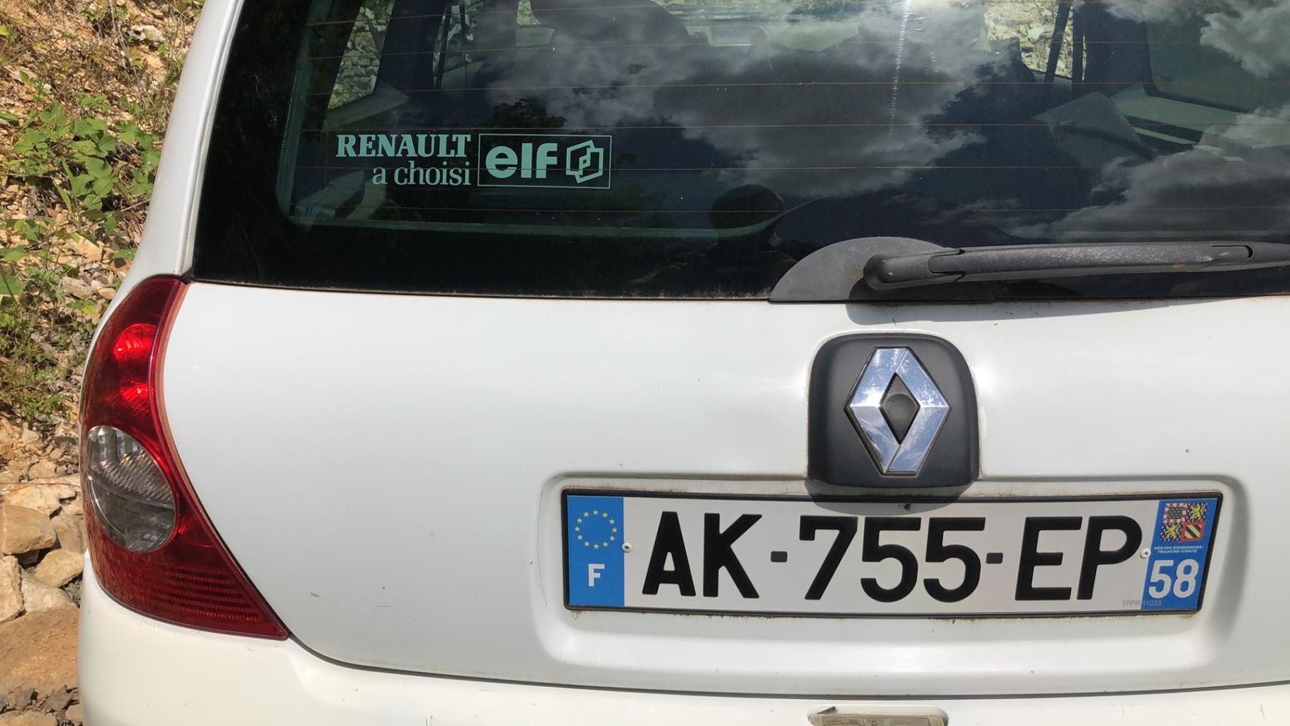 Portabagagli/Portellone posteriore RENAULT CLIO 2 PHASE 2 Diésel - 1