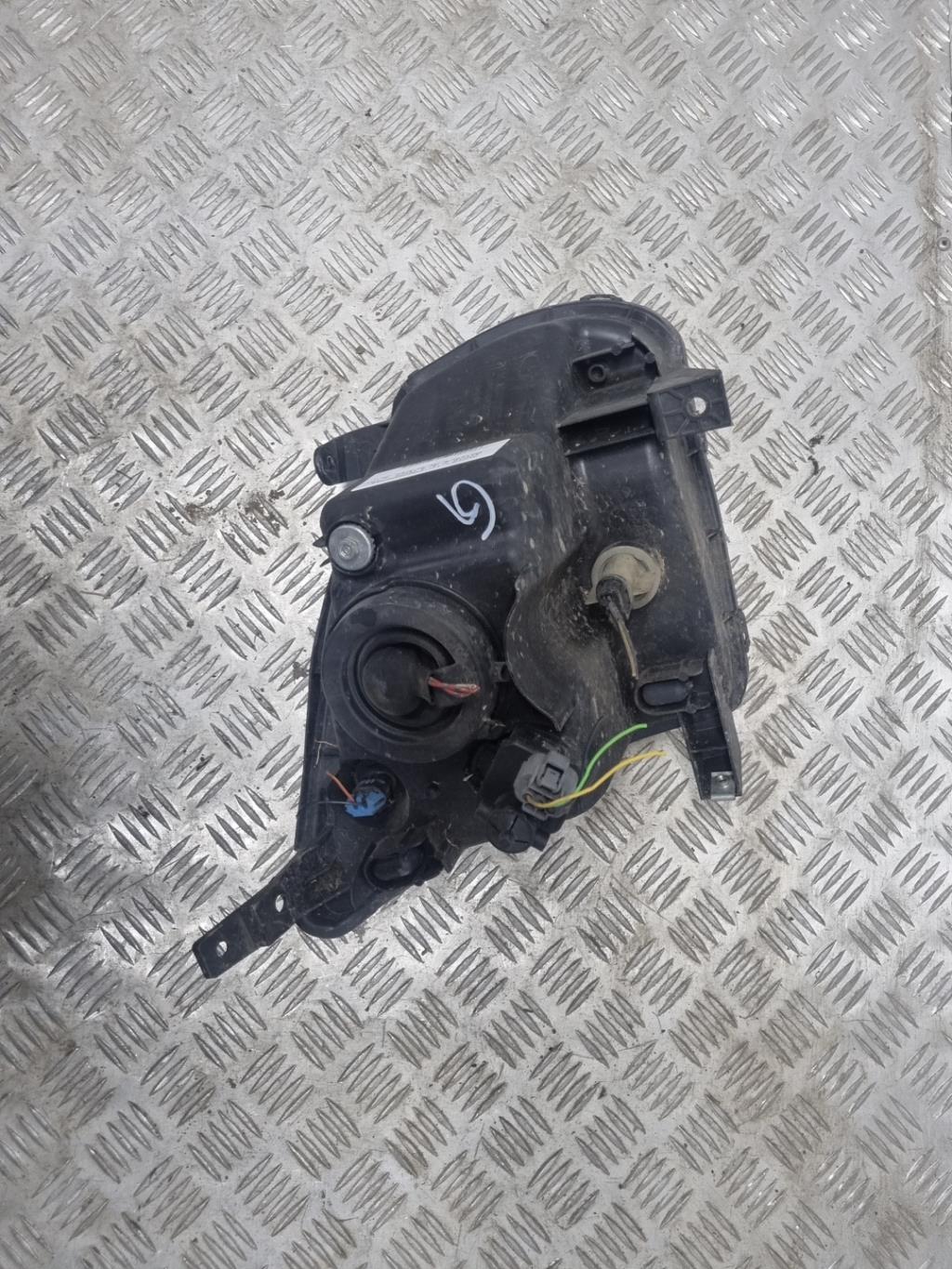 Gruppo ottico anteriore principale sinistro (luci)(faro) SUZUKI IGNIS 2 Diésel - 1