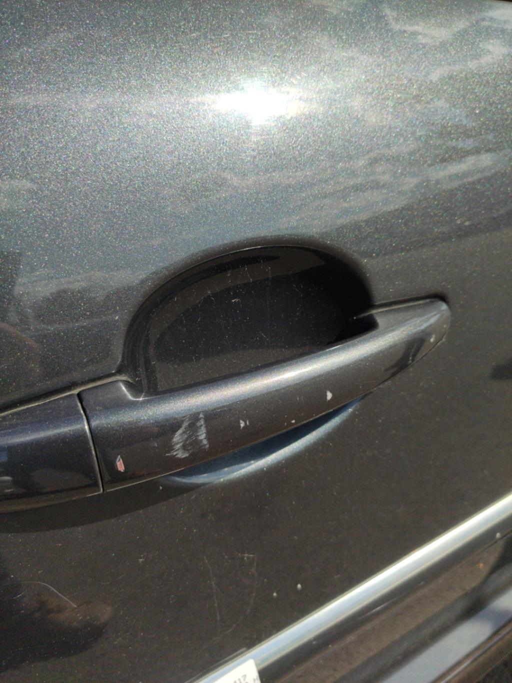 Maniglia portiera anteriore destra PEUGEOT 207 PHASE 2 BREAK Diésel - 1