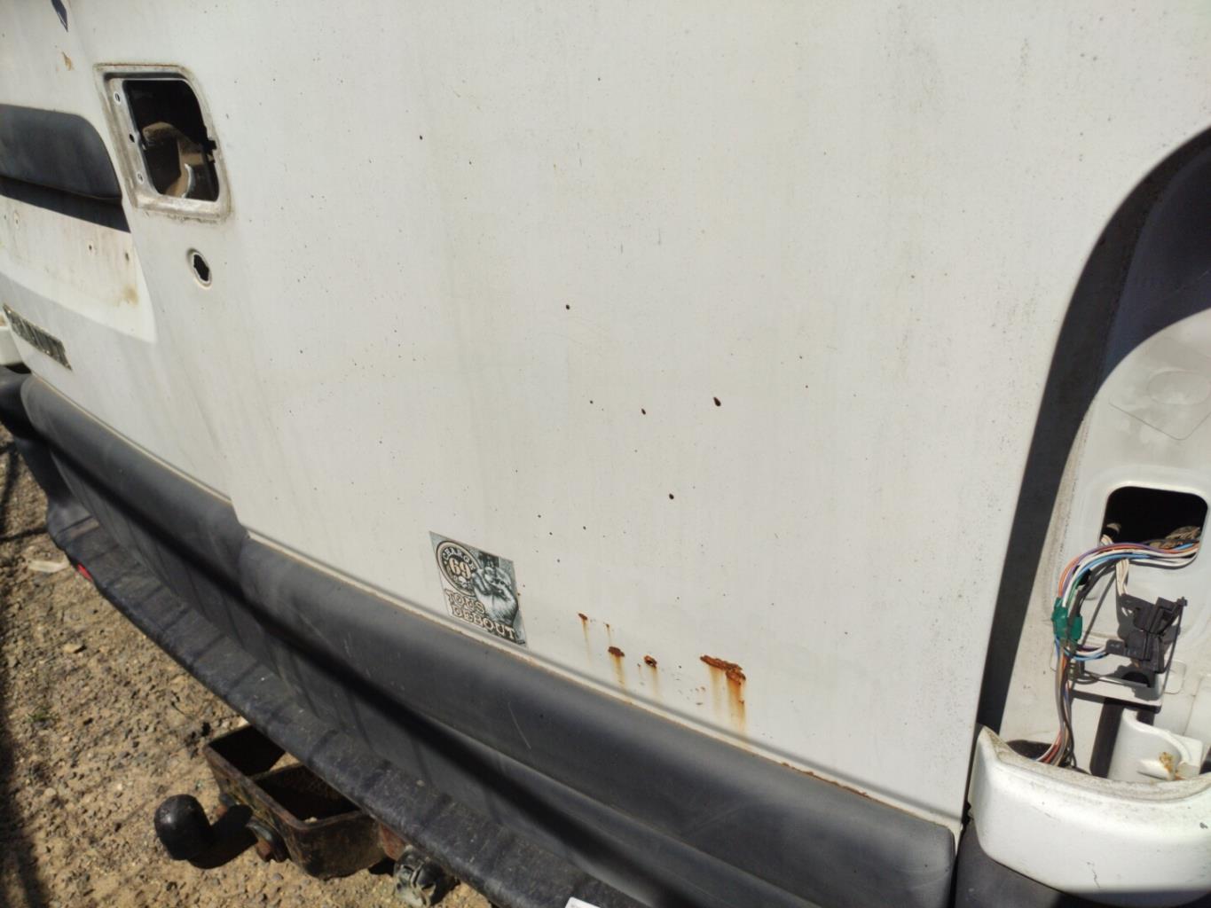 Puerta del maletero derecha RENAULT MASTER 2 PHASE 1 Diésel - 1