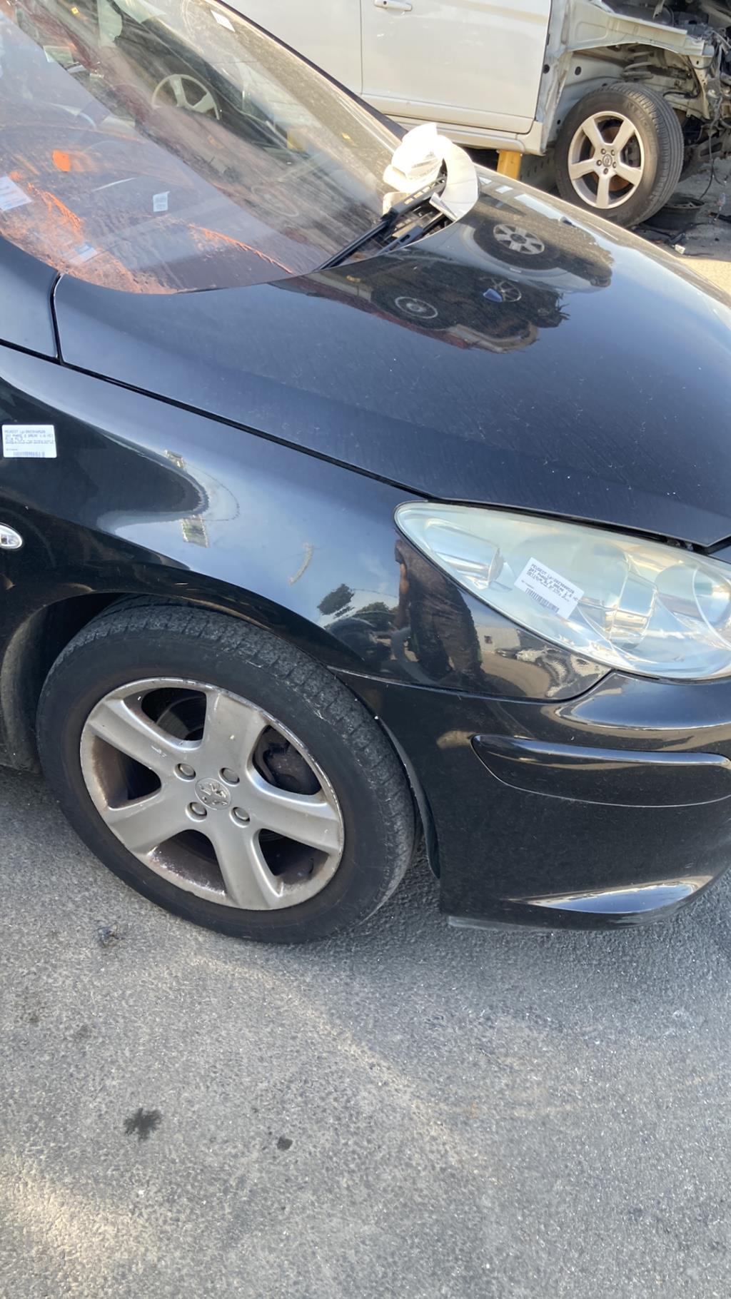 Parafango anteriore destro PEUGEOT 307 PHASE 2 BREAK  - 1