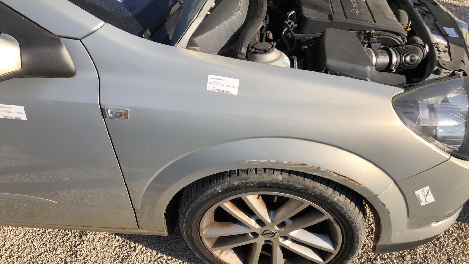 Parafango anteriore destro OPEL ASTRA H TWINTOP CABRIOLET Diésel - 1