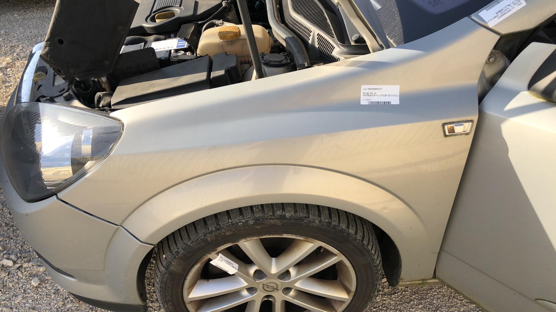 Parafango anteriore sinistro OPEL ASTRA H TWINTOP CABRIOLET Diésel - 1