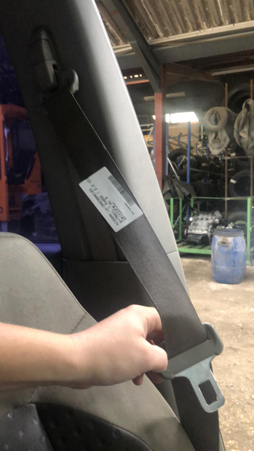 Cintura di sicurezza anteriore sinistra NISSAN X-TRAIL 1 PHASE 1 Diésel - 1