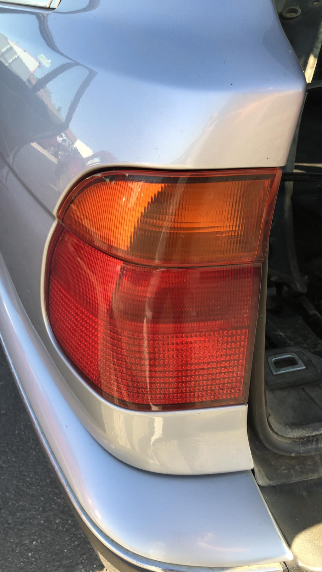 Fanale posteriore principale sinistro (luci) BMW SERIE 5 E39 TOURING PHASE 1 BREAK Diésel - 1