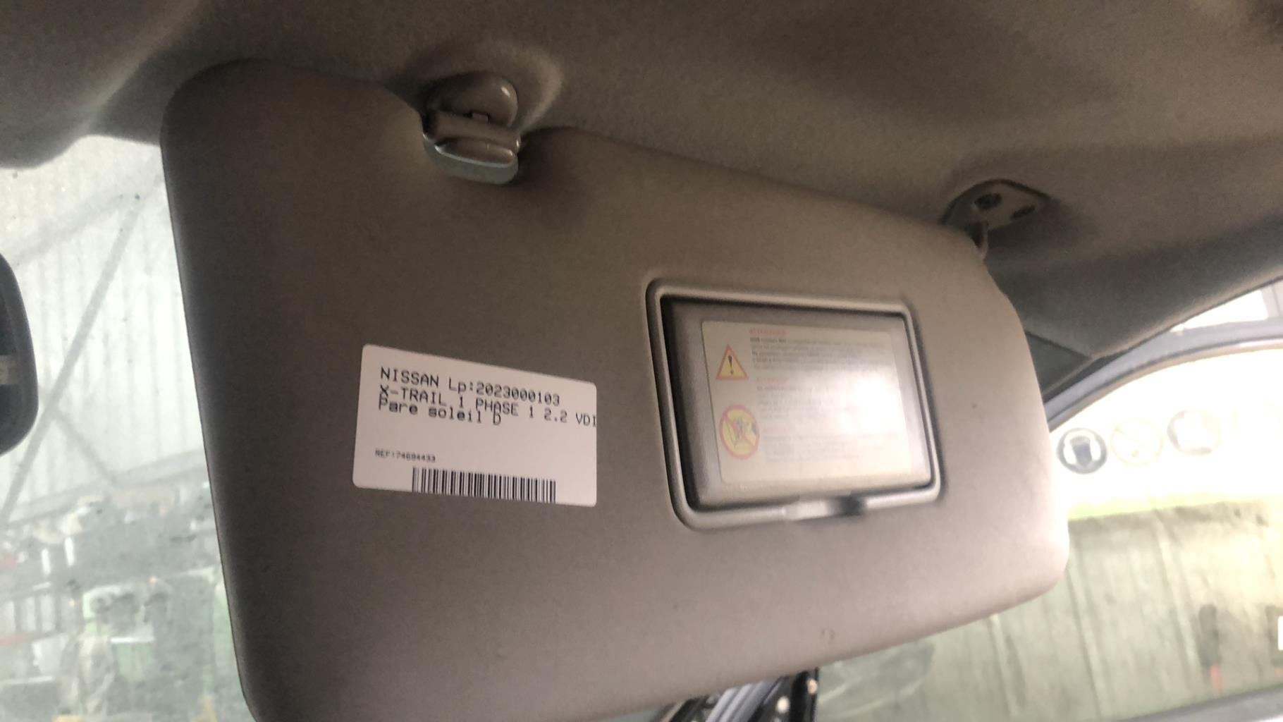 Visiera parasole destra NISSAN X-TRAIL 1 PHASE 1 Diésel - 1