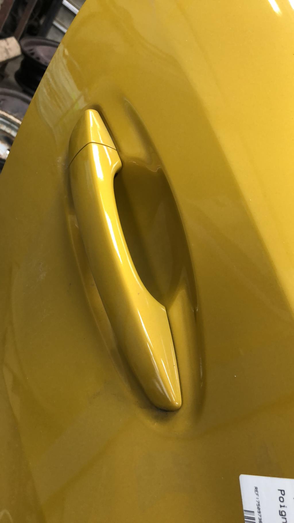 Maniglia portiera posteriore destra PEUGEOT 208 2 Gasolina - 1