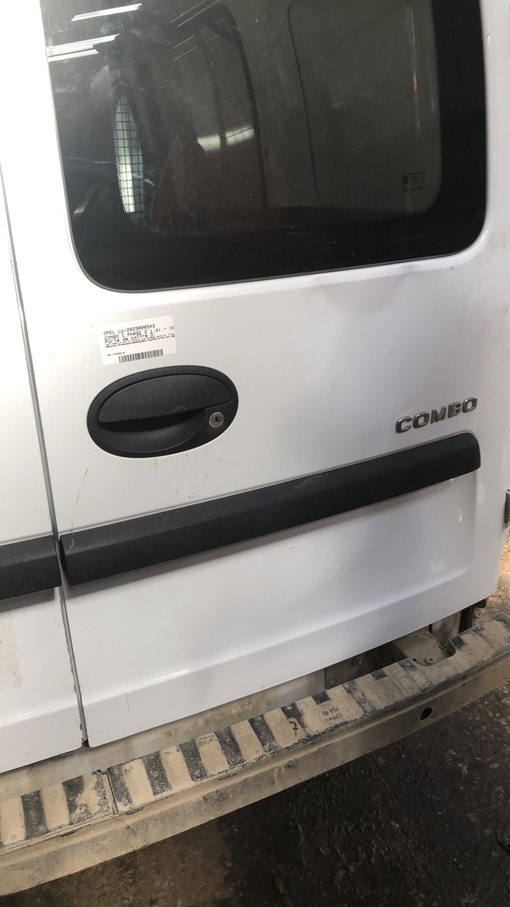 Porte de coffre droit OPEL COMBO C PHASE 2 Essence - 1