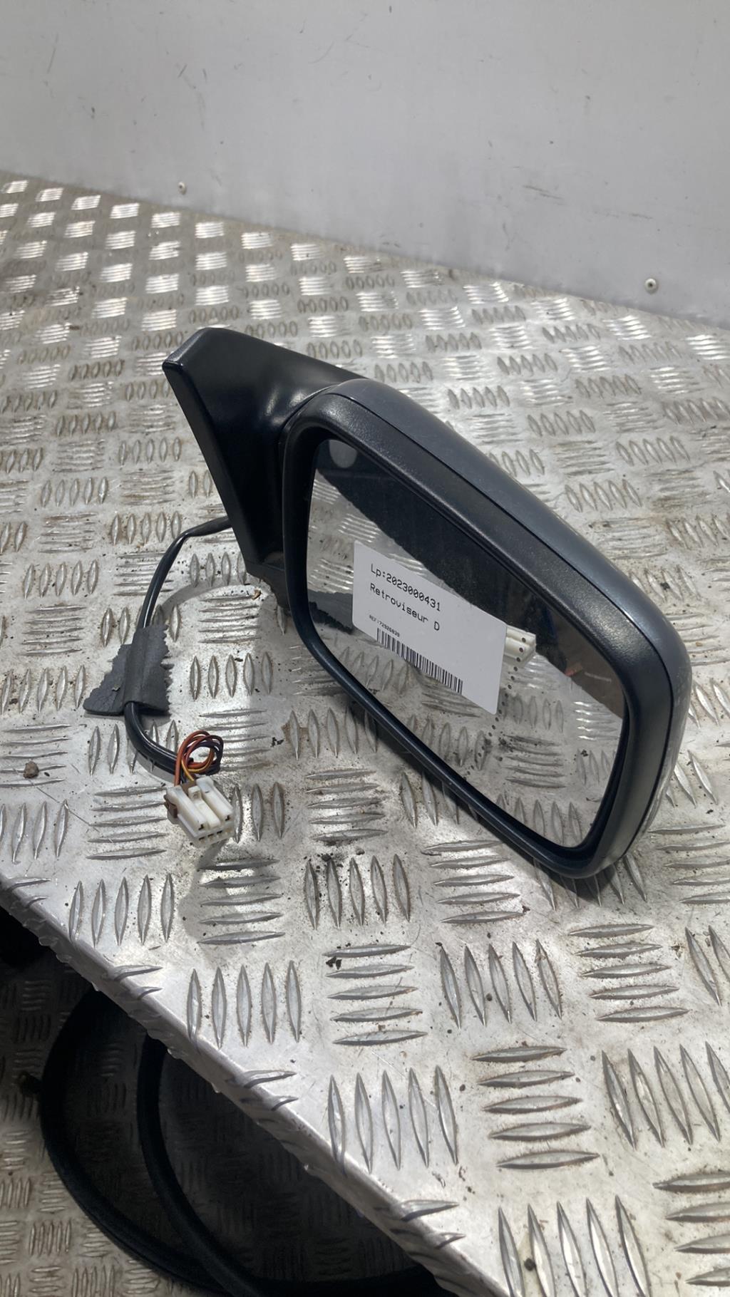 Retrovisor derecho VOLVO V 40 1 PHASE 2 BREAK Diésel - 1