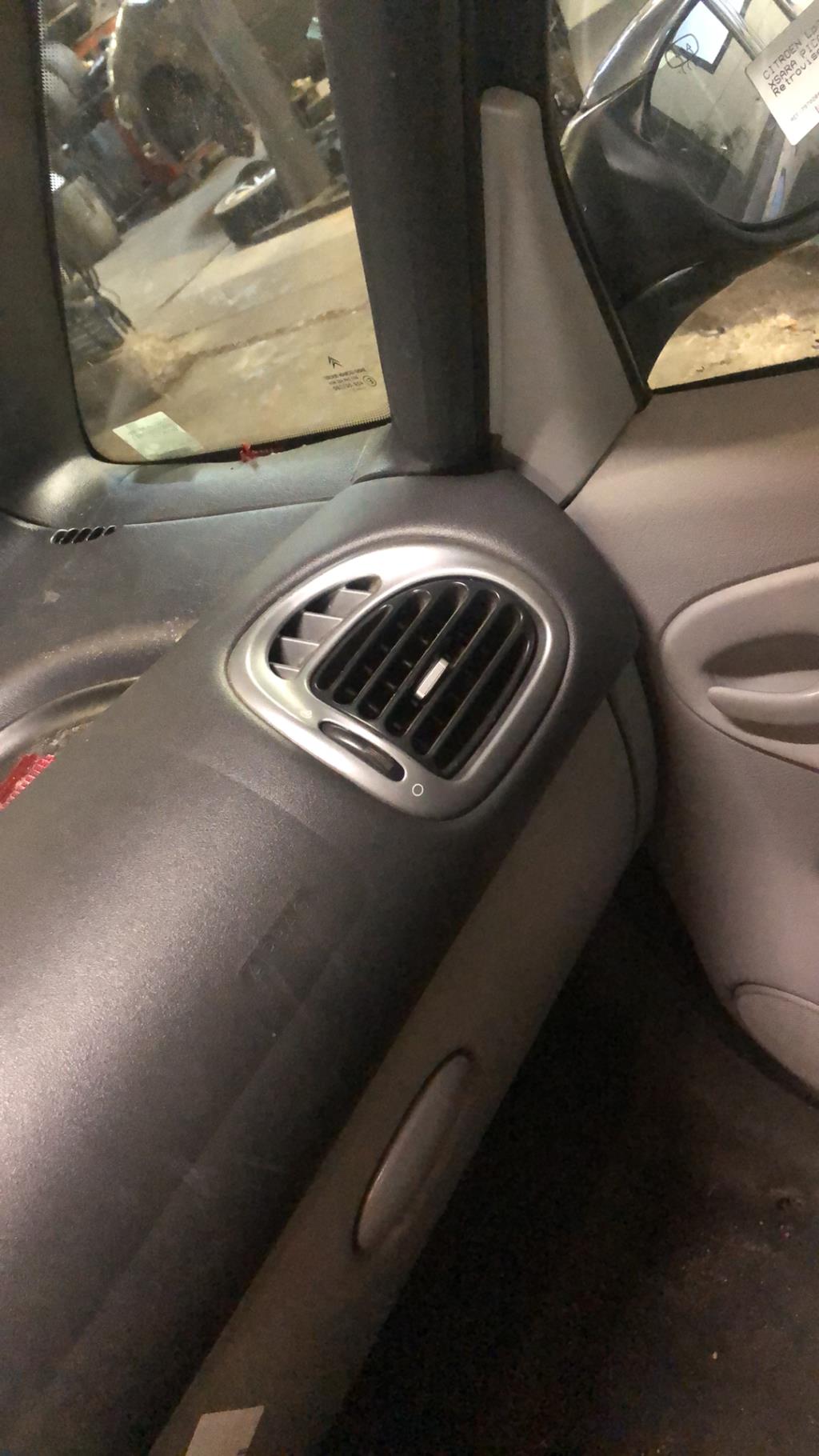 Bocchetta aerazione cruscotto anteriore destra CITROEN XSARA PICASSO PHASE 2 Diésel - 1