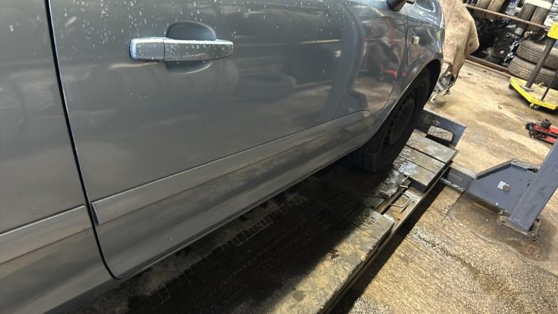 Modanatura portiera anteriore destra OPEL CORSA D PHASE 1 Diésel - 1
