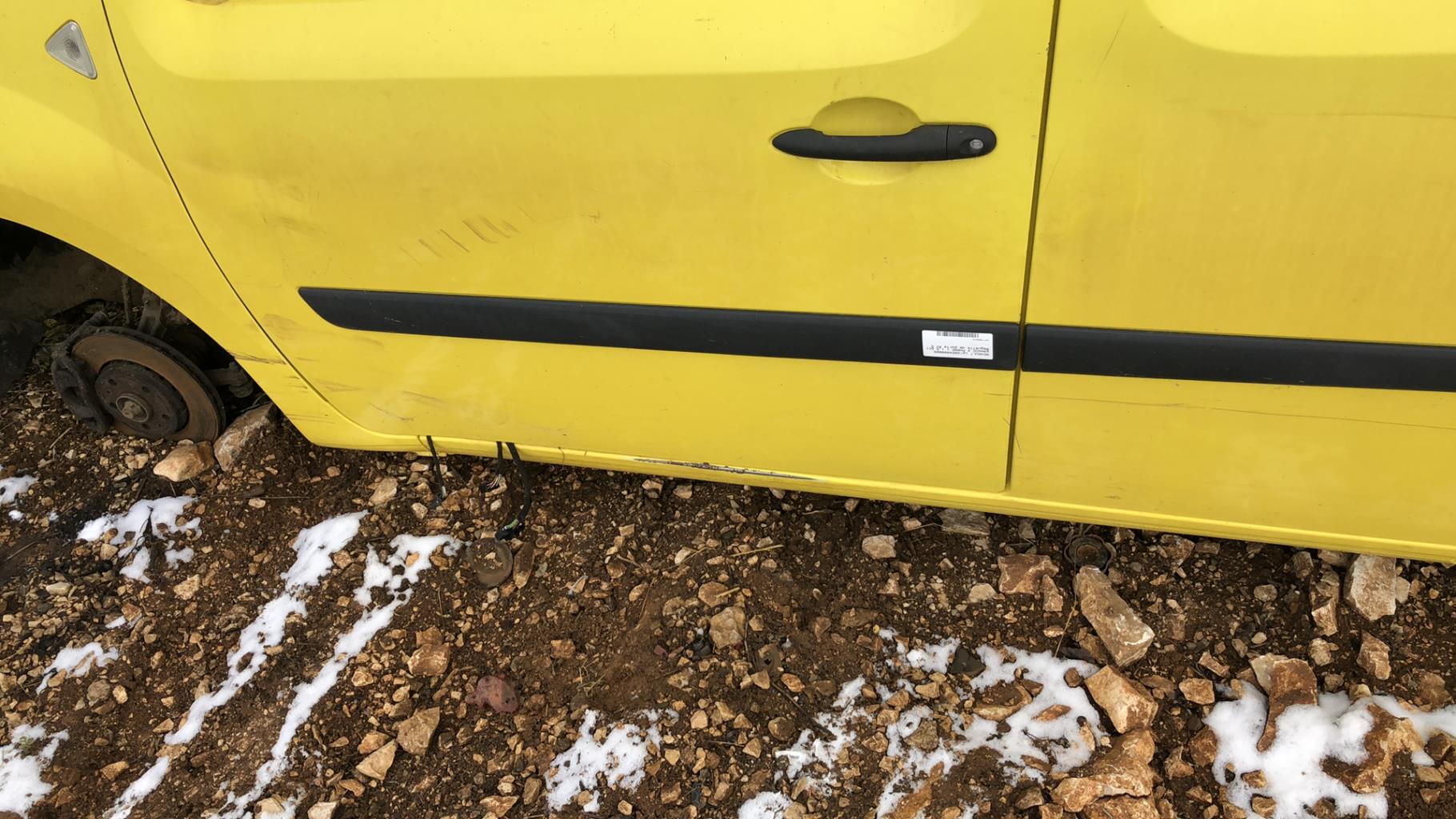Modanatura portiera anteriore sinistra RENAULT KANGOO 2 PHASE 1 Diésel - 1
