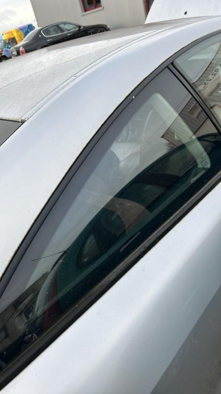 Ventanilla triangular trasera derecha PEUGEOT 407 COUPE Diésel - 1