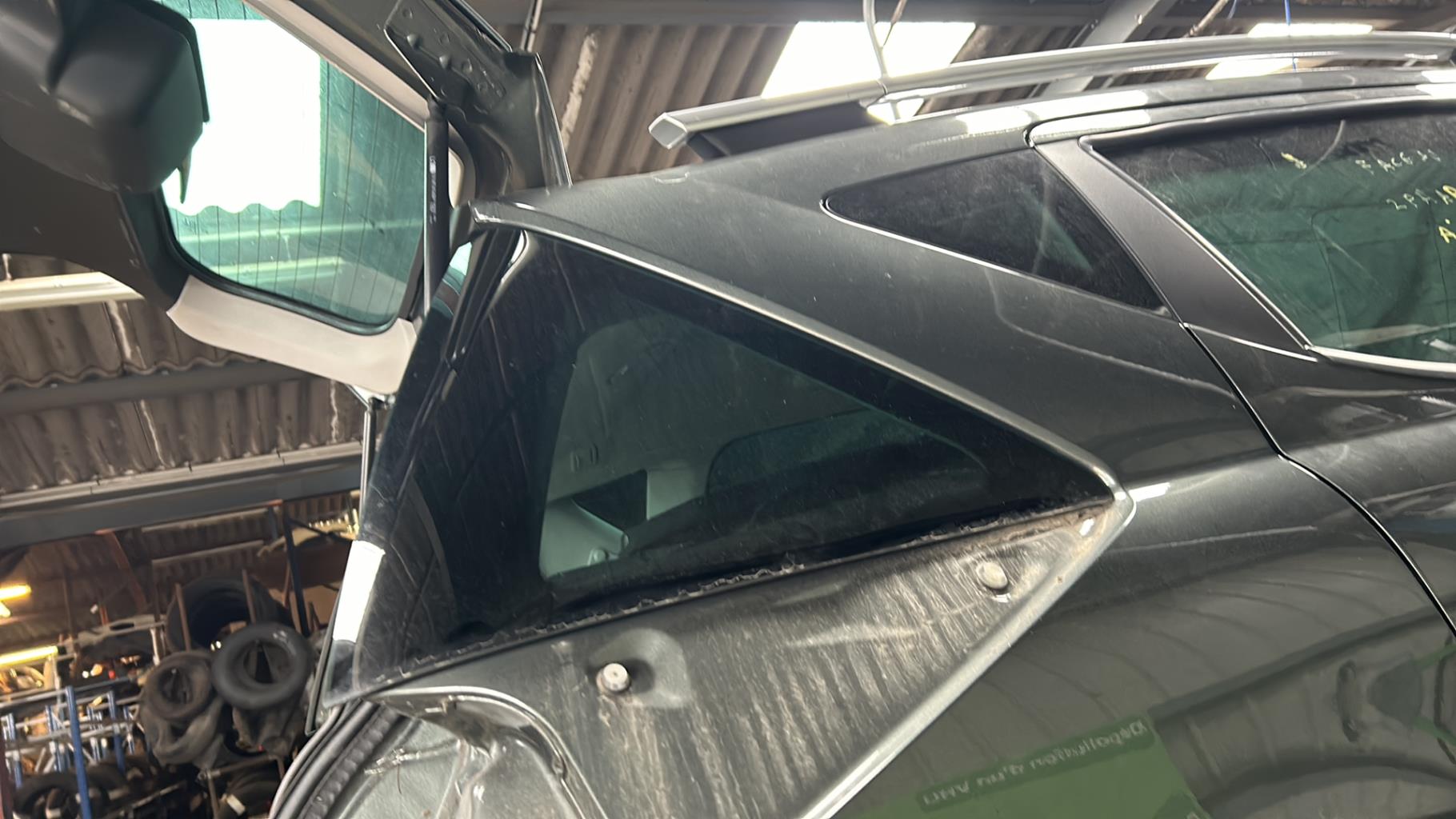 Custode arriere droit PEUGEOT 207 PHASE 1 BREAK Diesel - 1