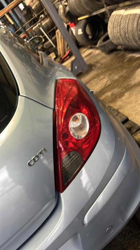 Fanale posteriore principale destro (luci) OPEL CORSA D PHASE 1 Diésel - 1
