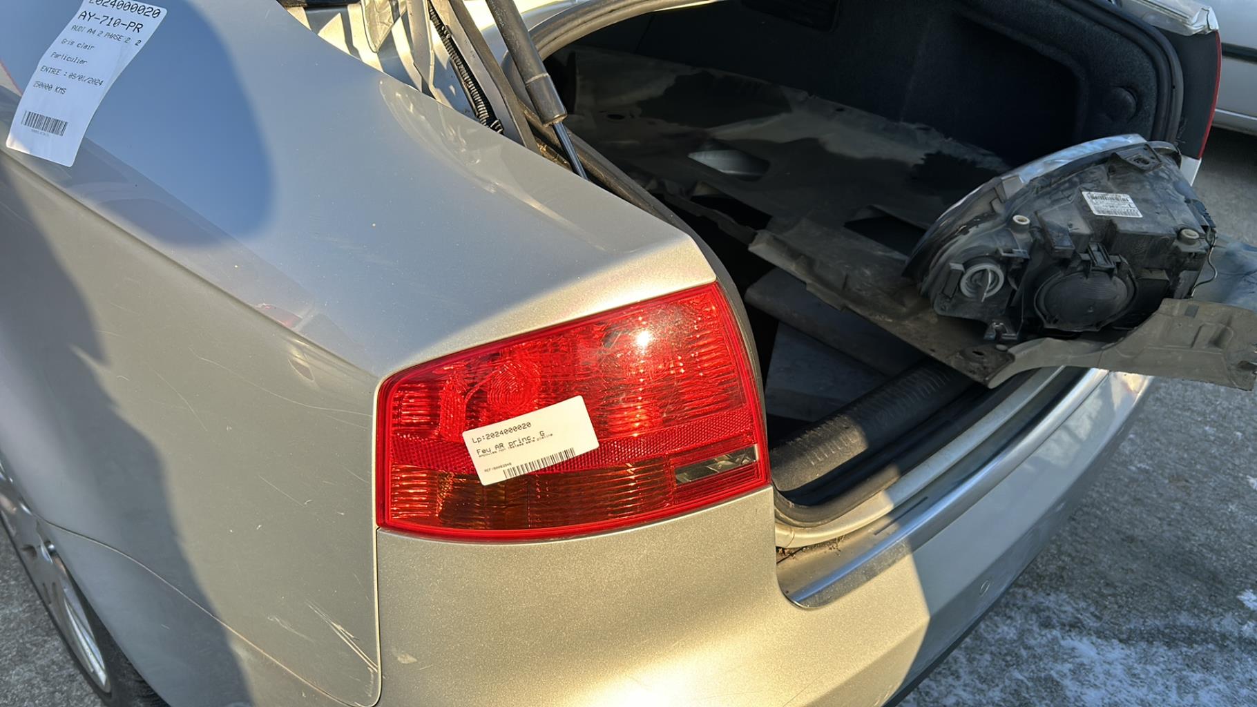 Fanale posteriore principale sinistro (luci) AUDI A4 2 PHASE 2 Gasolina - 1