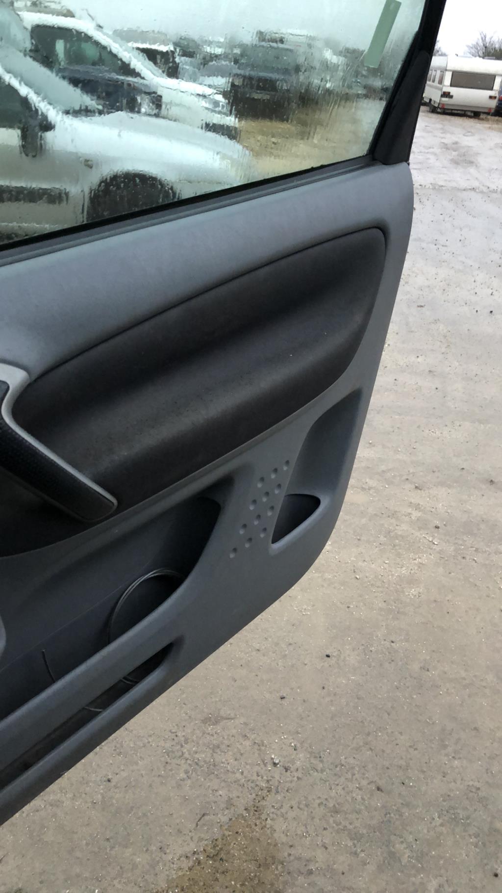 Pannello portiera anteriore destro TOYOTA RAV4 2 PHASE 1 Diésel - 1