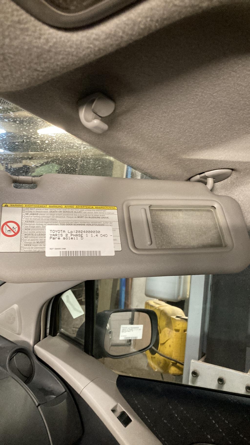 Visiera parasole destra TOYOTA YARIS 2 PHASE 1 Diésel - 1