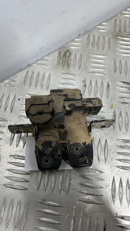 Serrure de hayon RENAULT CLIO 3 PHASE 2  - 1