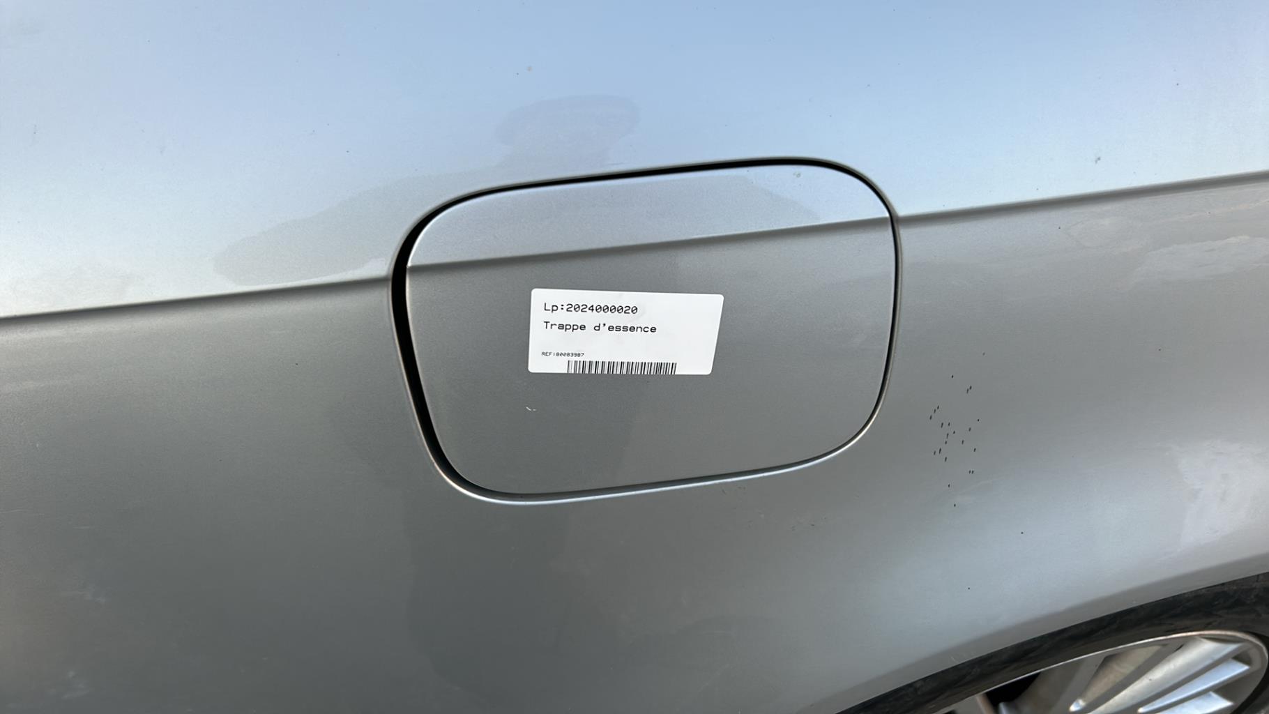 Trappe d'essence AUDI A4 2 PHASE 2 Essence - 1