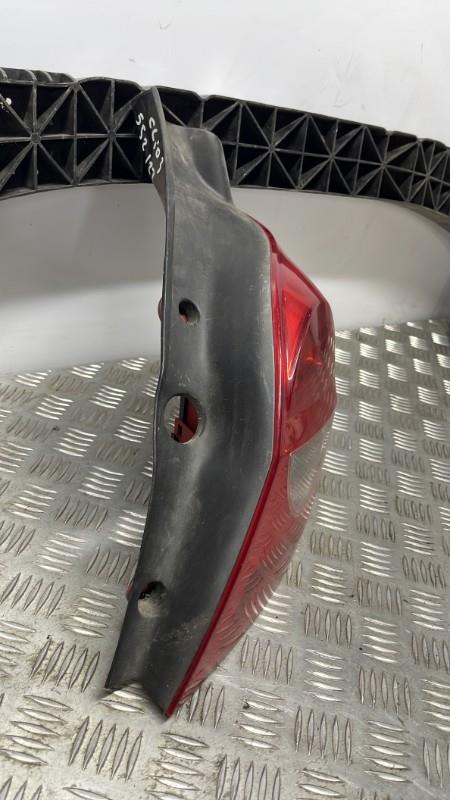 Fanale posteriore principale destro (luci) RENAULT CLIO 3 PHASE 1 Gasolina - 1
