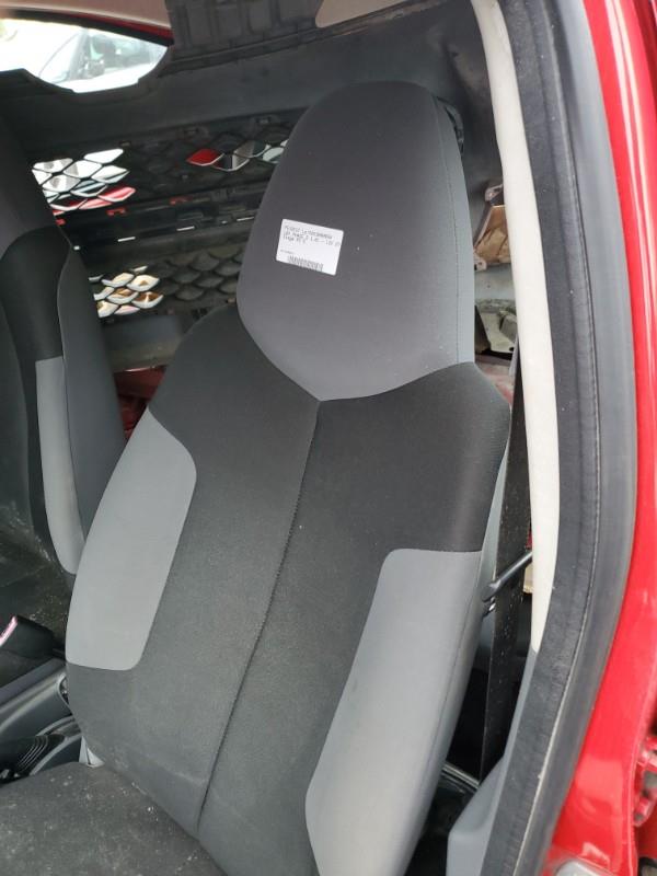 Sedile lato guida PEUGEOT 107 PHASE 2 Gasolina - 1