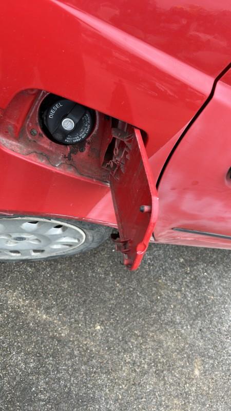 Sportello carburante FIAT PUNTO 2 PHASE 1 Diésel - 1