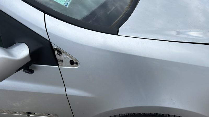 Aile avant droit RENAULT CLIO 3 PHASE 1 Diesel - 1