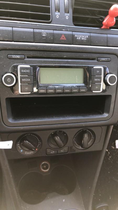 Autoradio VOLKSWAGEN POLO 5 PHASE 1 Diésel - 1