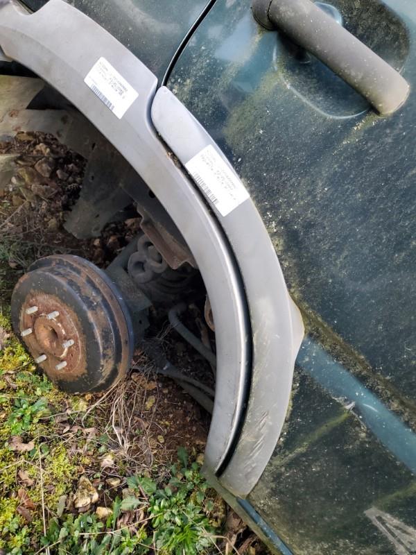 Modanatura parafango posteriore destro NISSAN TERRANO 2 PHASE 3 Diésel - 1