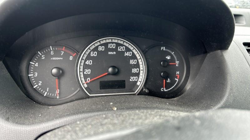 Compteur SUZUKI SWIFT 3 Essence - 1