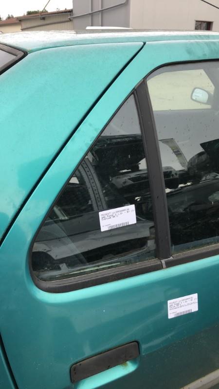 Vetro laterale fisso posteriore destro PEUGEOT 306 PHASE 2 Gasolina - 1