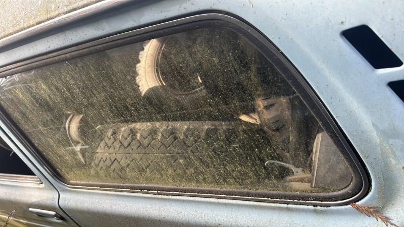 Vetro laterale fisso posteriore sinistro LADA NIVA PHASE 2  - 1