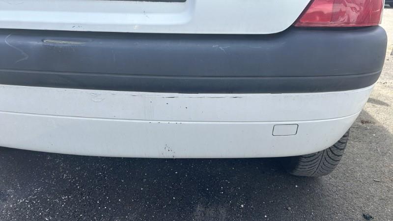 Parachoques trasero RENAULT CLIO 2 PHASE 1 Gasolina - 1