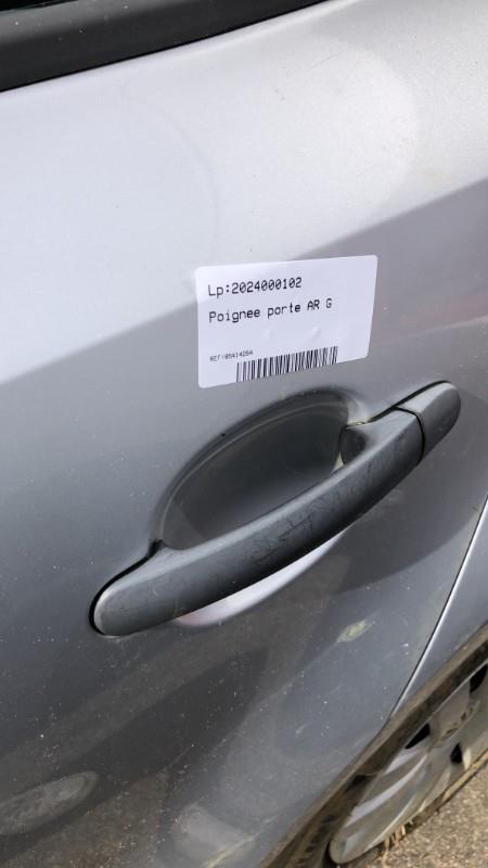 Maniglia portiera posteriore sinistra VOLKSWAGEN POLO 5 PHASE 1 Diésel - 1