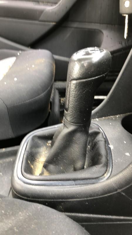 Pomello del cambio VOLKSWAGEN POLO 5 PHASE 1 Diésel - 1