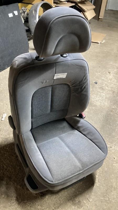 Sedile lato guida PEUGEOT 407 PHASE 1  - 1