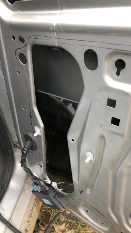 Vetro posteriore destro CADILLAC SRX 1 Gasolina - 1