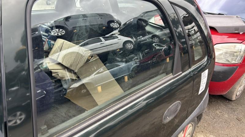 Vetro posteriore sinistro OPEL CORSA C PHASE 1 Diésel - 1
